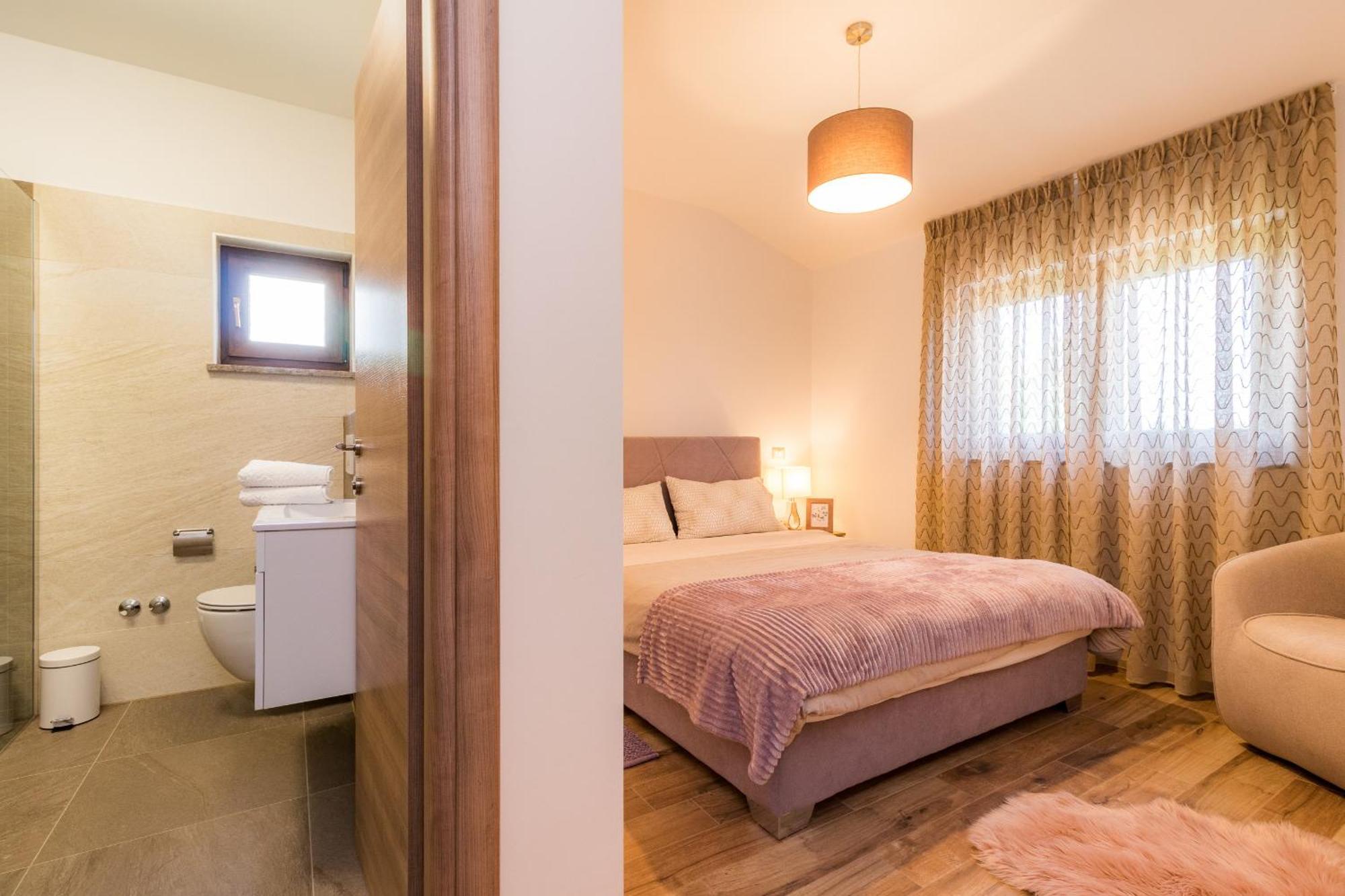 Villa Roma Near Pula For 6 People With Private Pool Jadreški 外观 照片