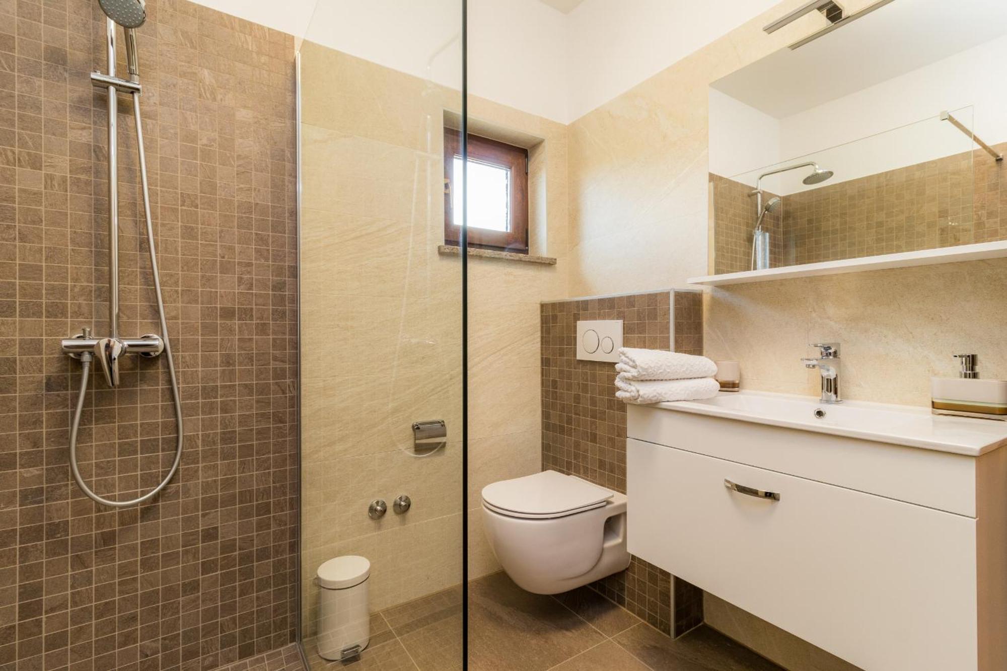 Villa Roma Near Pula For 6 People With Private Pool Jadreški 外观 照片