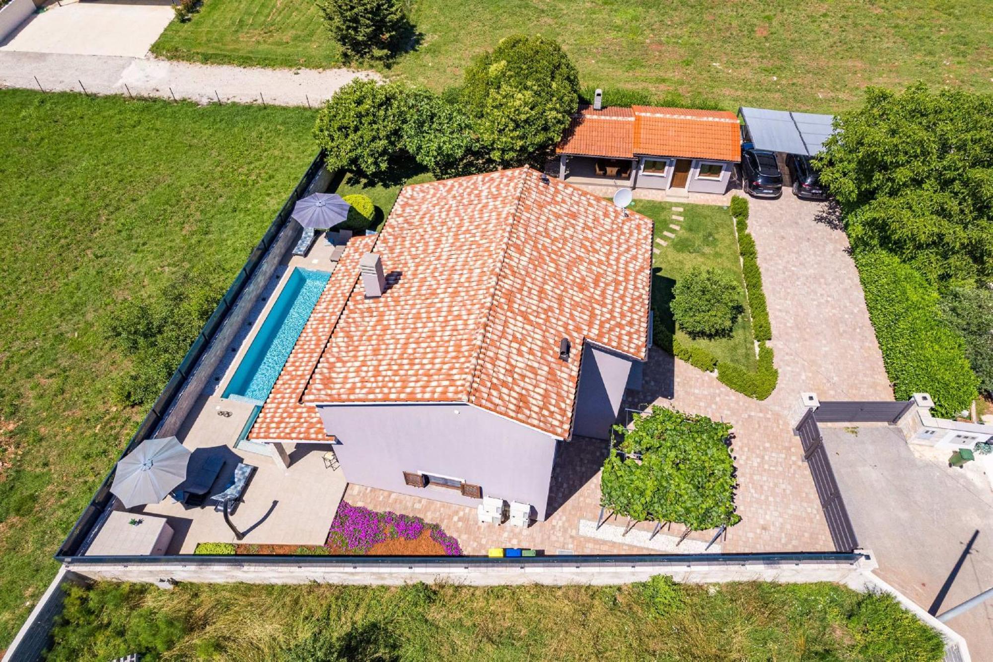 Villa Roma Near Pula For 6 People With Private Pool Jadreški 外观 照片